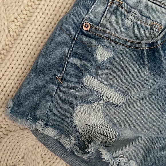 🌼2 for $20🌼 American Eagle Next Level Stretch Low-Rise Denim Short Shorts - Picture 6 of 9